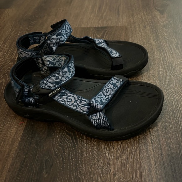 Women’s Teva Hurricane XLT Sandals - Picture 6 of 9